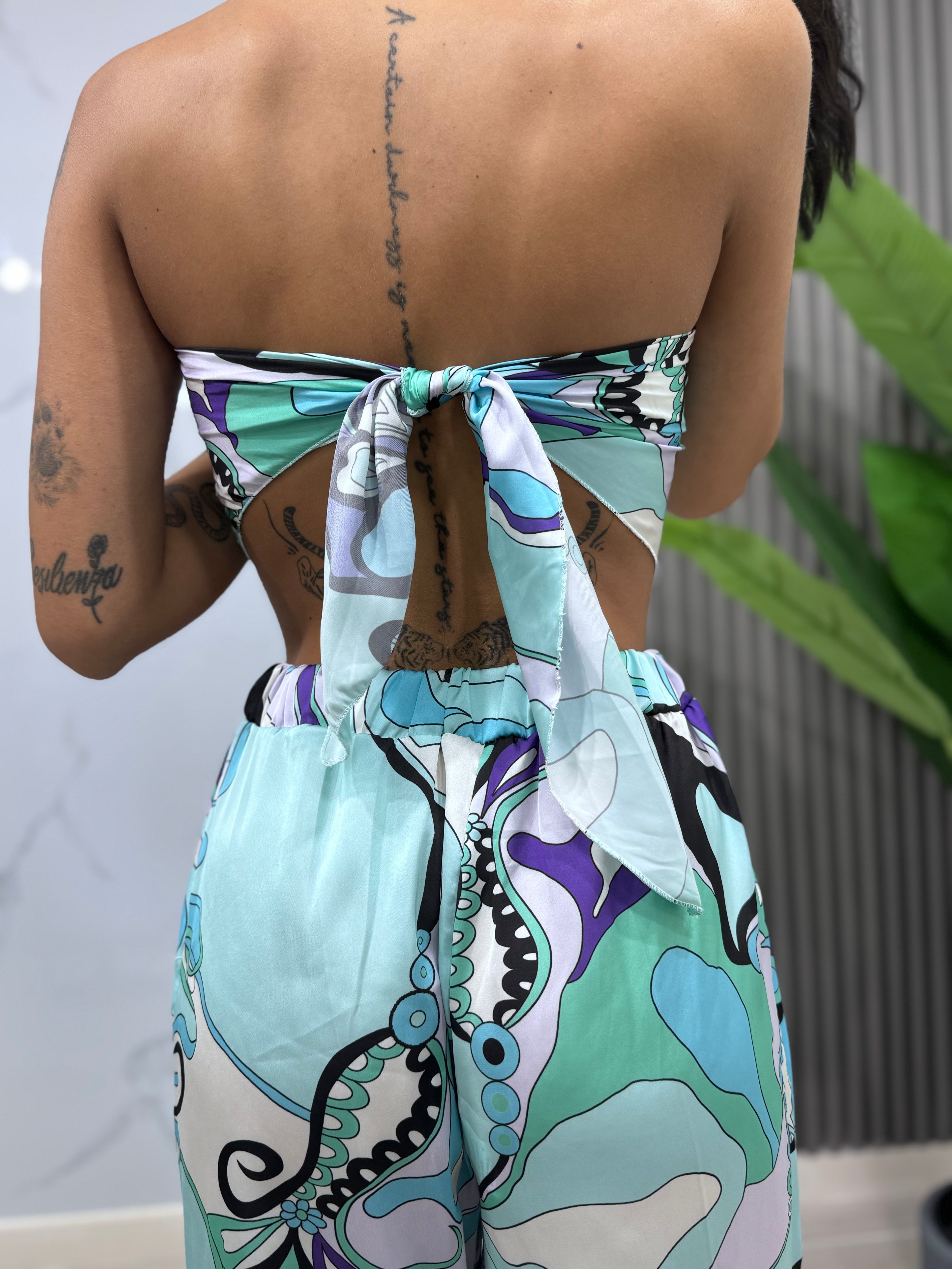 Coord-Set Capri